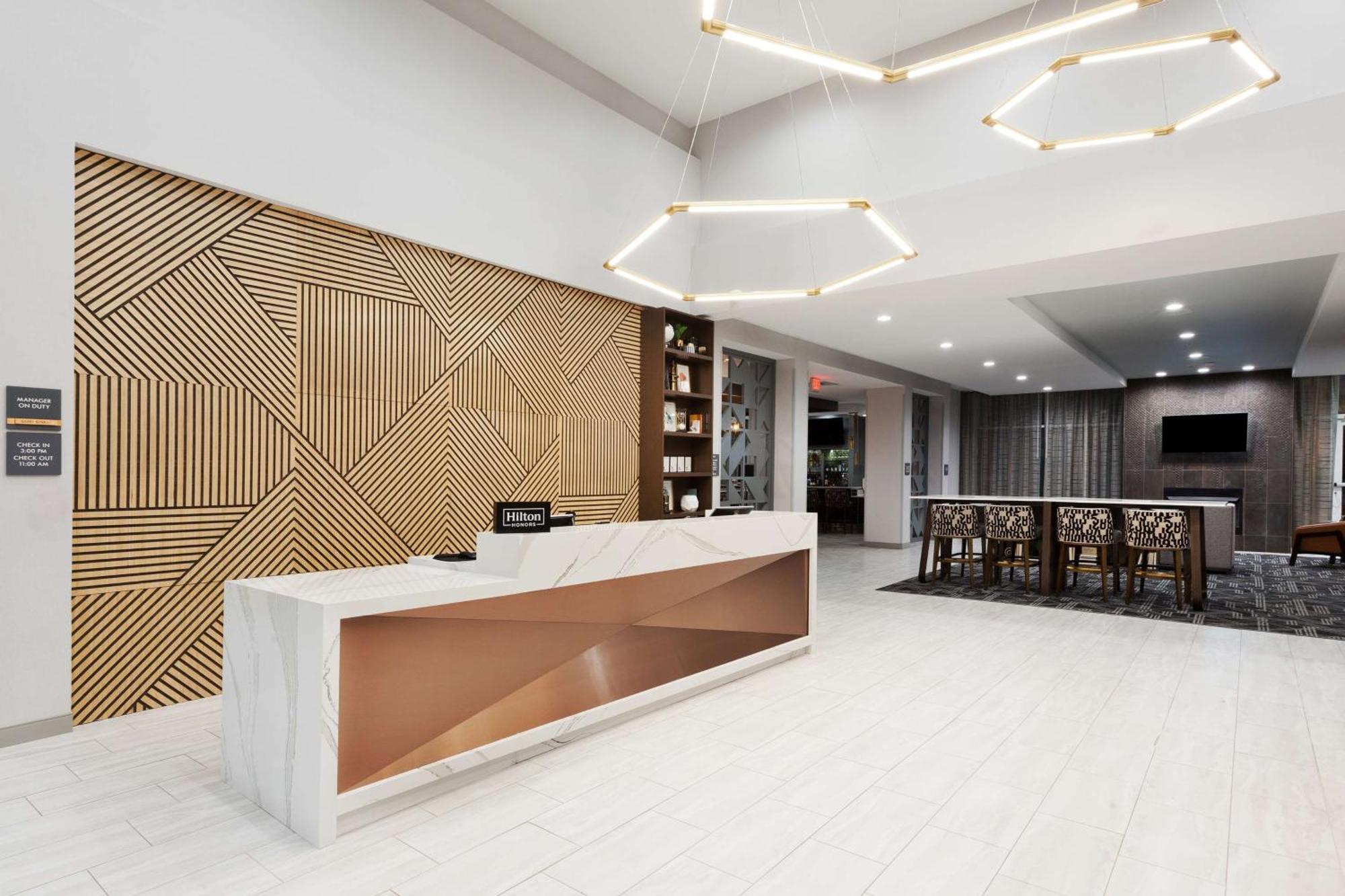 Doubletree By Hilton Dothan, Al Exteriör bild
